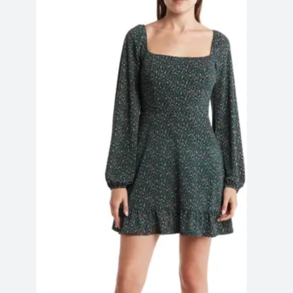 New LUSH Floral Long Sleeve Minidress